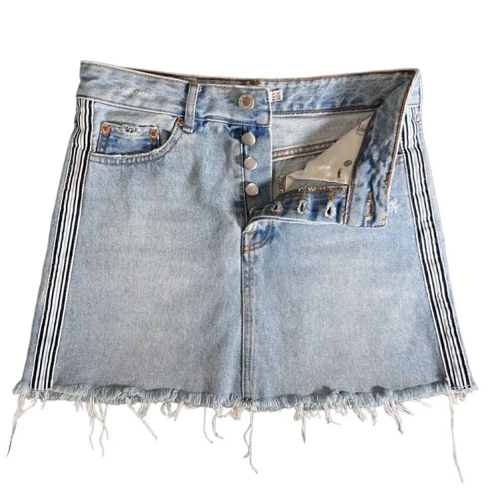 Bershka denim mini jean skirt distressed size 2